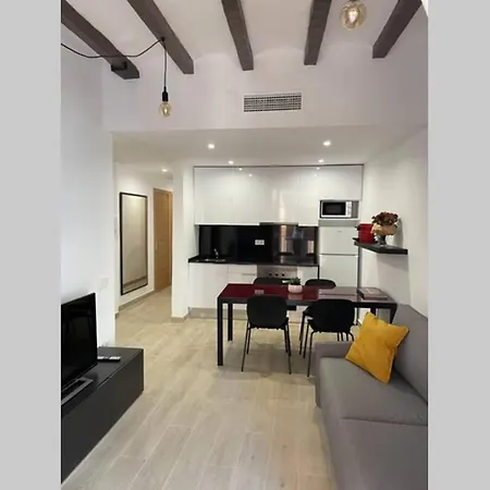 Casa Ferrers Piso 2 Piso Reformado En El Casco Antiguo De Apartment